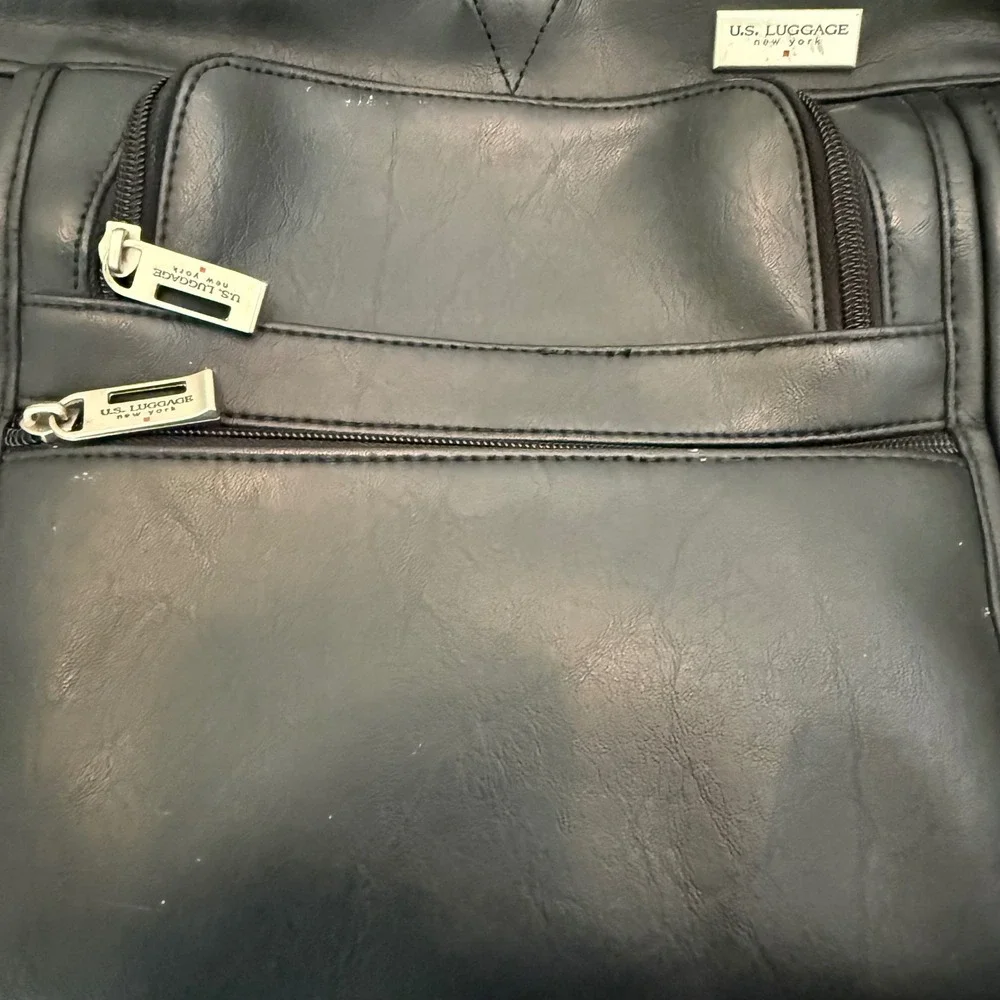 US Luggage New York Vintage Leather Briefcase Expandable Laptop Messenger Bag